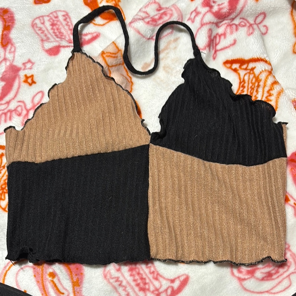 Black and Tan Ribbed Crop Top